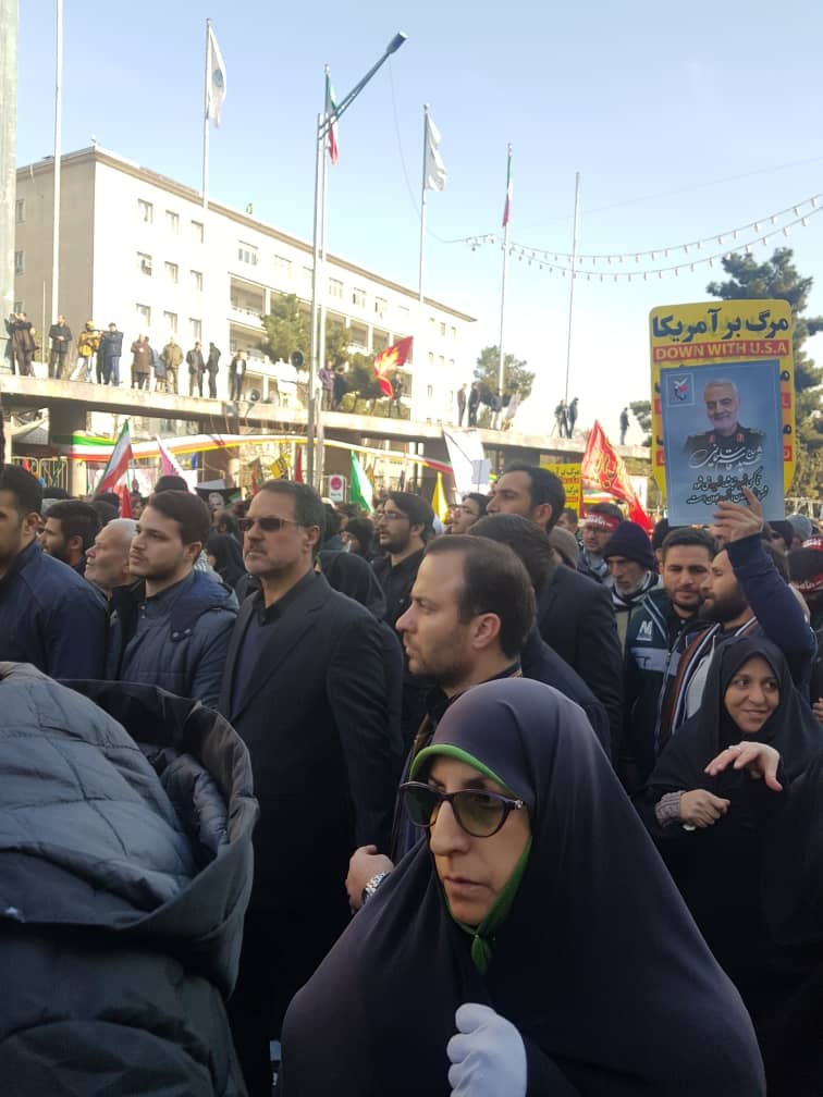 رئیس سازمان ثبت اسناد و املاک کشور: هرجا مظلومی ندای «هل من ناصر ینصرنی» سر میداد شهید سلیمانی در آنجا حضور داشت رئیس سازمان ثبت اسناد و املاک کشور: هرجا مظلومی ندای «هل من ناصر ینصرنی» سر میداد شهید سلیمانی در آنجا حضور داشت