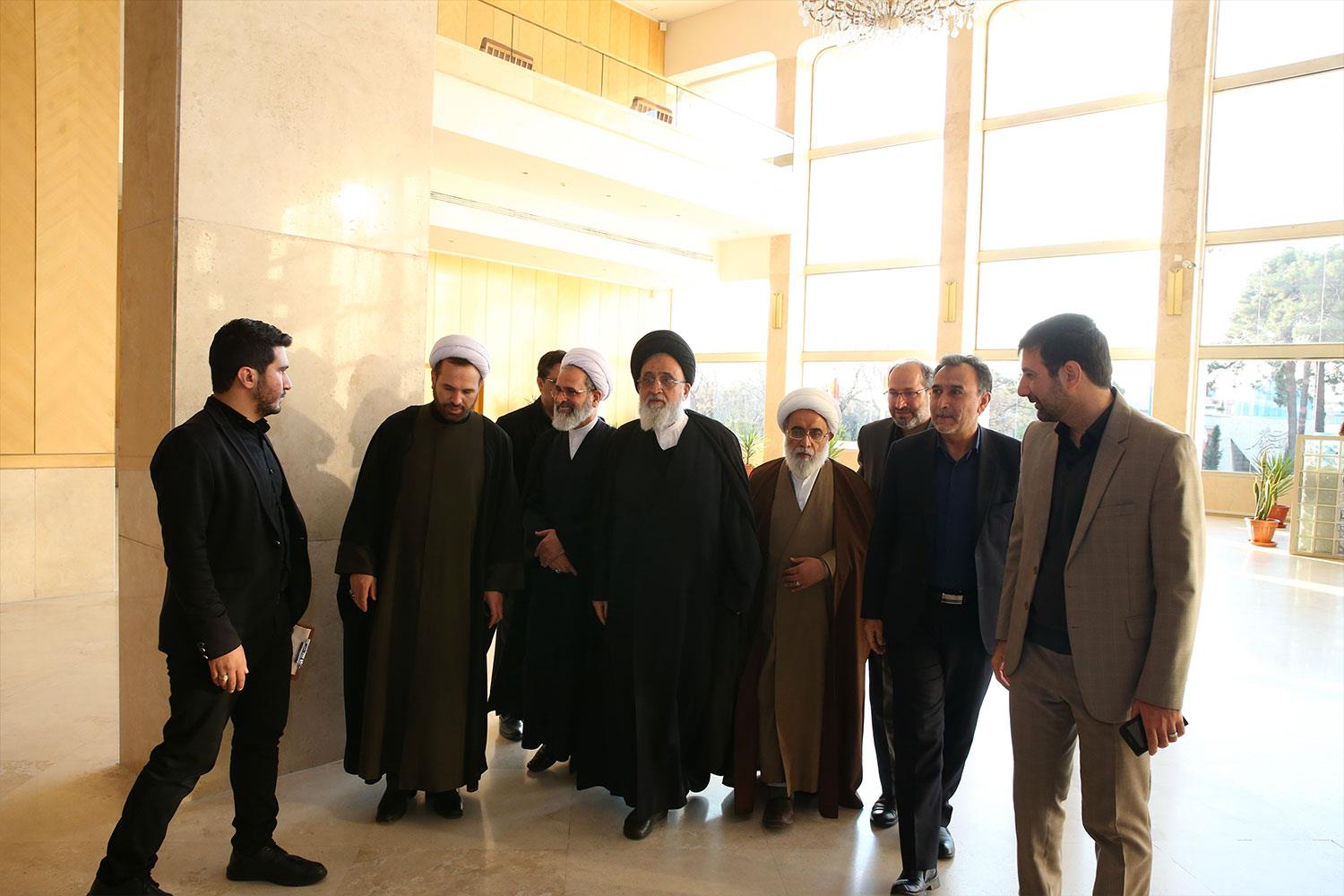 خیز نمایندگان برای مقابله با آمریکا/ تصویب اولین طرح ۳ فوریتی در تاریخ مجلس شورای اسلامی/ از تصویب کلیات تا مهر تائید شورای نگهبان/ حضور آیتالله جنتی در مجلس خیز نمایندگان برای مقابله با آمریکا/ تصویب اولین طرح ۳ فوریتی در تاریخ مجلس شورای اسلامی/ از تصویب کلیات تا مهر تائید شورای نگهبان/ حضور آیتالله جنتی در مجلس