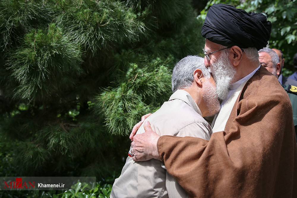 برادران، یکی از شئون عاقبت به خیری «نسبت شما با جمهوری اسلامی و انقلاب» است برادران، یکی از شئون عاقبت به خیری «نسبت شما با جمهوری اسلامی و انقلاب» است
