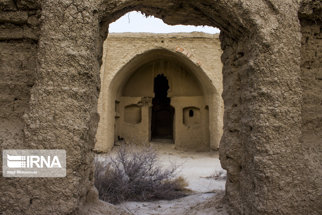تصاویری از روستای متروکه شامان دامغان تصاویری از روستای متروکه شامان دامغان