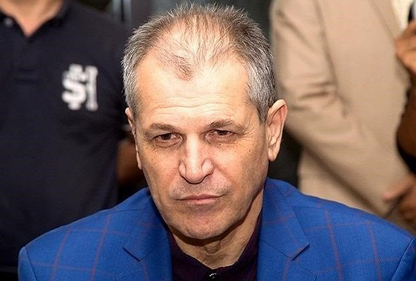 منزوی: مجیدی شخصا با پاتوسی تا ساعت ۳ شب در حال صحبت بود