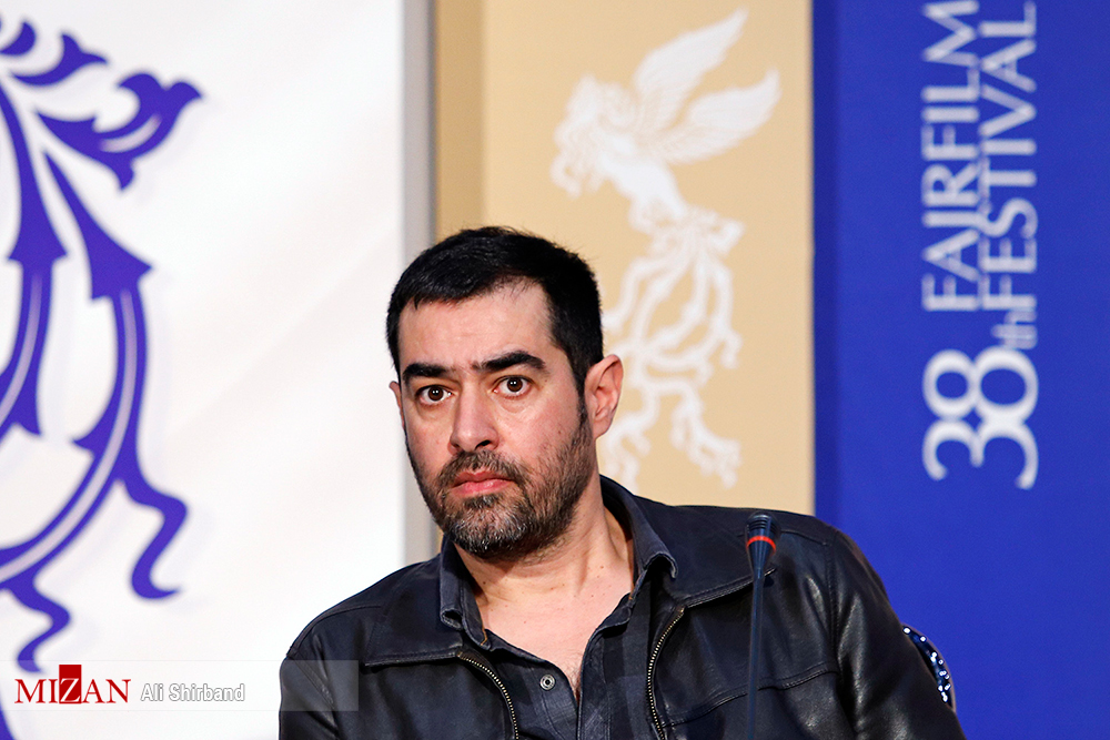 واکنشهای عصبی شهاب حسینی در جشنواره فجر+عکس واکنشهای عصبی شهاب حسینی در جشنواره فجر+عکس