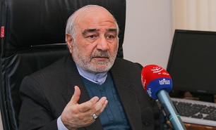 متاسفانه در زمینه‌های «حاکمیت قانون»، «حاکمیت نظم و برنامه» و «عدالت» جدی کار نکردیم