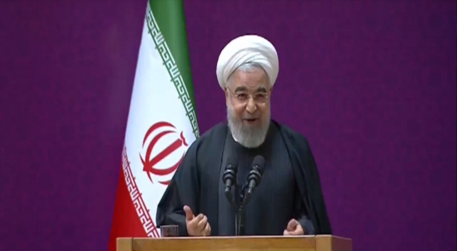 ماجرای رقابت رئیس جمهور با دختر دانشجو چه بود؟ ماجرای رقابت رئیس جمهور با دختر دانشجو چه بود؟