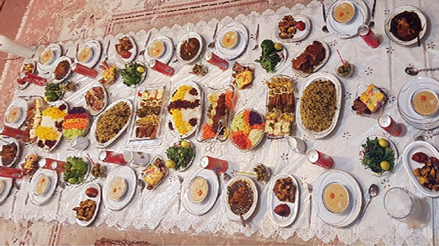 سفرهای چند هزار نفری برای رای گرفتن سفرهای چند هزار نفری برای رای گرفتن