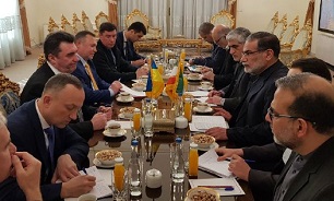 دبیر شورای امنیت ملی اوکراین با شمخانی دیدار کرد