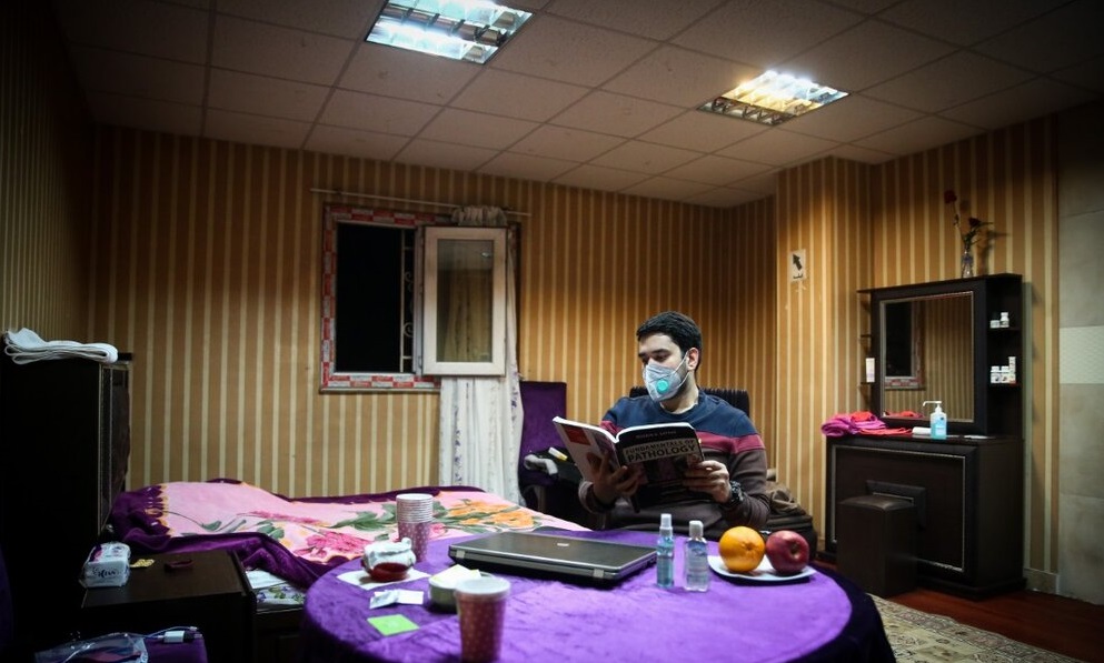 روایتی عجیب از شهر ووهان/ دانشجویی که از قرنطینه خارج شد!/خبری از «بچه های بالا» نیست روایتی عجیب از شهر ووهان/ دانشجویی که از قرنطینه خارج شد!/خبری از «بچه های بالا» نیست