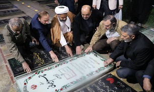 سرلشکر موسوی بر مزار شهید سپهبد سلیمانی حضور یافت