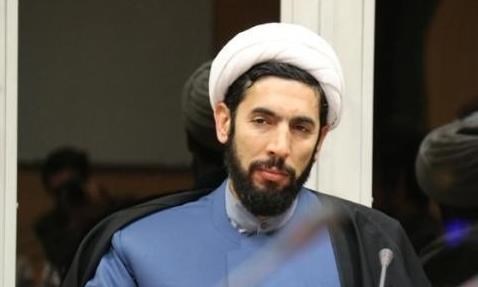 دانشگاههای ما بازیچه جریانات سیاسی و احزاب شدهاند