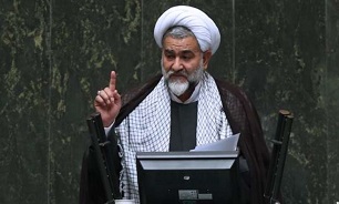 حاج قاسم سلیمانی امروز اگر زنده بود همه را برای حضور گسترده در انتخابات دعوت می‌کرد