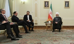 روحانی: تحریم آمریکا مانند کرونا است، ترسش بیشتر از واقعیت آن است