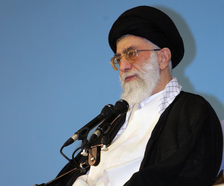 انتظار فرج به مسلمانان میآموزد در زندگی فردی و اجتماعی هیچ بنبستی وجود ندارد و نباید یأس بر زندگی انسان حاکم شود انتظار فرج به مسلمانان میآموزد در زندگی فردی و اجتماعی هیچ بنبستی وجود ندارد و نباید یأس بر زندگی انسان حاکم شود