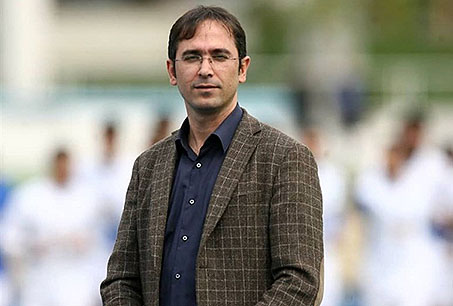 خطیر: هر زمان بخواهند، درمورد تک تک قراردادها و پروندههای استقلال توضیح میدهم