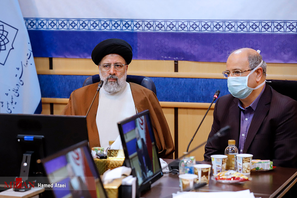 اختیاراتی که شورای عالی امنیت ملی با تنفیذ رهبر انقلاب برای مدیریت و کنترل بیماری کرونا به مسئولان اجرایی داده اتمام حجت است/ اختیارات لازم داده شده، همه دستگاهها به کمک دستگاه بهداشت و درمان کشور بشتابند اختیاراتی که شورای عالی امنیت ملی با تنفیذ رهبر انقلاب برای مدیریت و کنترل بیماری کرونا به مسئولان اجرایی داده اتمام حجت است/ اختیارات لازم داده شده، همه دستگاهها به کمک دستگاه بهداشت و درمان کشور بشتابند