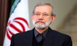 تاکید لاریجانی بر اولویت رفع نیازمندی‌های کادر درمانی