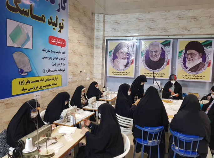 تولید ماسک در قرارگاه جهادی منطقه پنجم نیروی دریایی سپاه + تصاویر