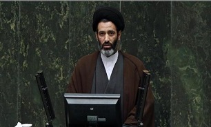 مردم از تردد‌های غیرضروری خودداری کنند