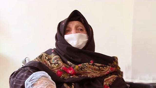 غلبه بر کرونا توسط بانوی ۸۵ ساله