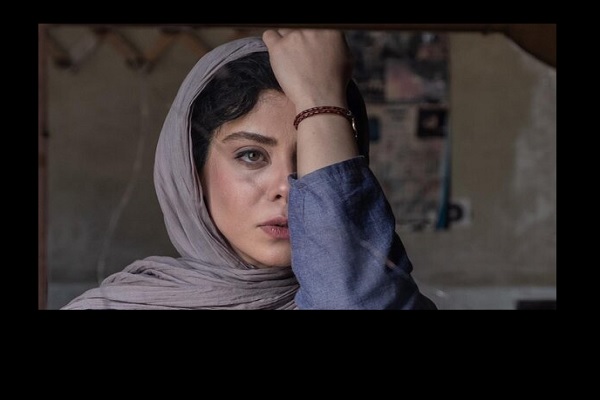 ستاره پسیانی در  «دوزیست» به من کمک زیادی کرد/من بازیگر کم سابقه‌ای در سینما هستم