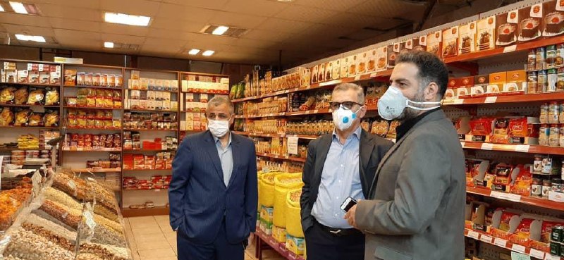 بازدید دو تن از مسئولان شهرداری از خدمات‌رسانی میادین میوه و تره‌بار تهران