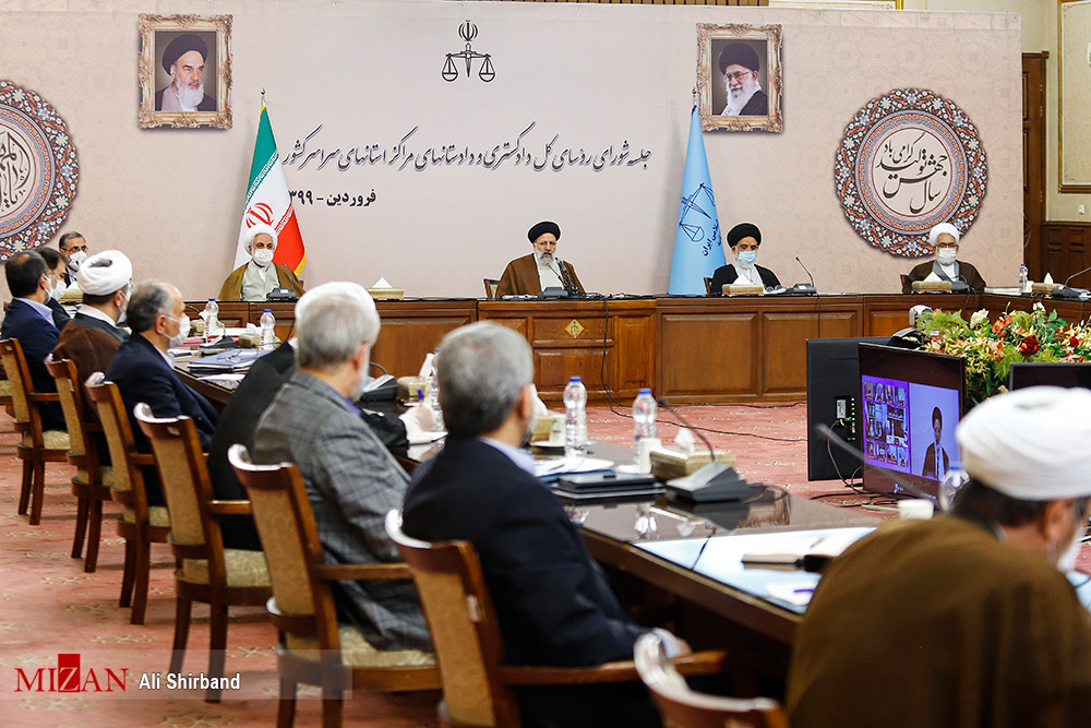 گسترش عدل راهبرد فعالانه دستگاه قضاست؛ برای احیای حقوق مردم، منتظر رسیدن دادخواست وشکایت نمانید/ انحصارگری و عدم شفافیت از موانع حقوق عامه است و باید در جای خودش دنبال شود گسترش عدل راهبرد فعالانه دستگاه قضاست؛ برای احیای حقوق مردم، منتظر رسیدن دادخواست وشکایت نمانید/ انحصارگری و عدم شفافیت از موانع حقوق عامه است و باید در جای خودش دنبال شود