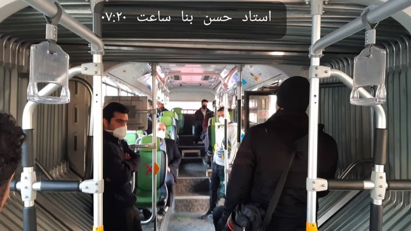 اجرای فاصله‌گذاری اجتماعی در اتوبوس‌های پایتخت برای مقابله با کرونا + عکس