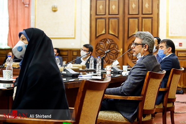 دیوان عدالت اداری در رابطه با احقاق حقوق تضییع شده پرستاران اقدام فوری کند/ سازمان بازرسی علت عدم اجرای برخی از قوانین مصوب درحوزه پرستاری را ظرف ۴ ماه بررسی کند