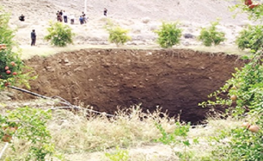 پدیده ای که ساکنان شهر و روستا را تهدید می‌کند + عکس
