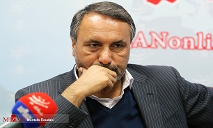 انتقاد رییس کمیسیون عمران مجلس درباره اجرای فاصله گذاری اجتماعی در شبکه حمل و نقل کشور/ تذکر به رییس سازمان هواپیمایی
