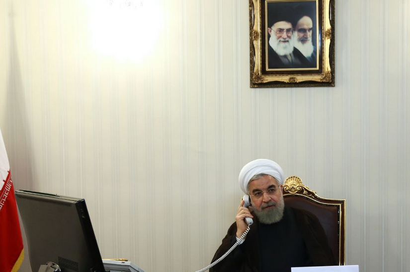 تاکید بر توسعه و تعمیق روابط تهران – اسلام آباد/ ضرورت انتقال و اشتراک تجربیات دو کشور در مقابله با کرونا/ محکومیت هرگونه تبعیض و فشار بر مسلمانان