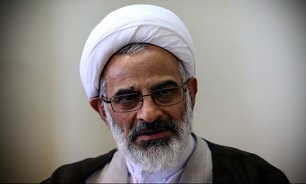 نماینده ولی‌فقیه در سپاه: خبر شهادت جمعی از دریادلان ارتش عطر معنوی ایثار و مقاومت را به ارمغان آورد