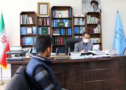 آخر هفته/ /// بررسی ۸۲ پرونده قضایی در ملاقات مردمی رییس کل دادگستری آذربایجان شرقی