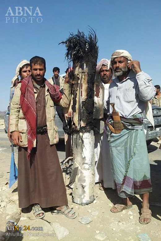 آثار باقی مانده از موشک بالستیک + عکس آثار باقی مانده از موشک بالستیک + عکس