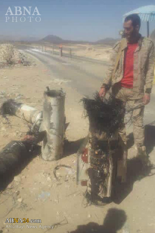 آثار باقی مانده از موشک بالستیک + عکس آثار باقی مانده از موشک بالستیک + عکس