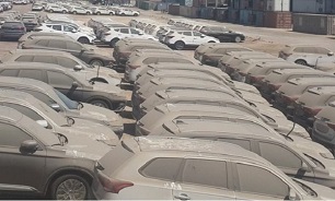 تعلل وزارت صمت در عدم ترخیص خودرو‌های در گمرک مانده