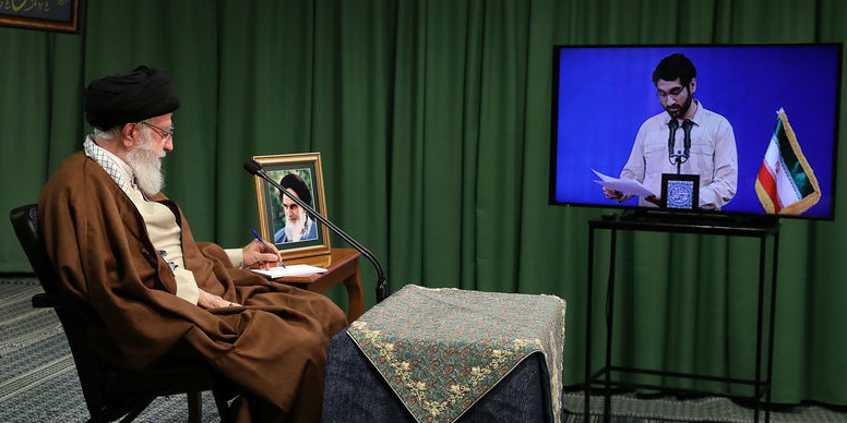 نشست نمایندگان تشکلهای دانشجویی با رهبر معظم انقلاب اسلامی نشست نمایندگان تشکلهای دانشجویی با رهبر معظم انقلاب اسلامی