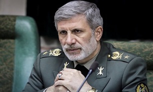 امیر حاتمی: با تکیه به دستاورد‌های کاملاً بومی توانستیم امنیت آسمان ایران را بیش از پیش فراهم کنیم
