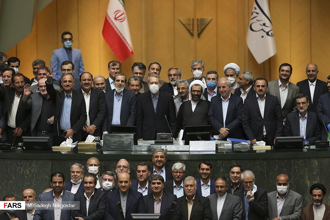 آخرین عکس یادگاری مجلس دهم آخرین عکس یادگاری مجلس دهم