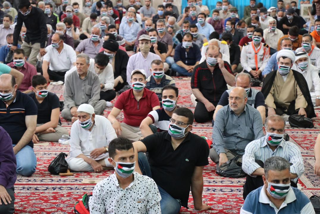 تصاویری از برگزاری نماز جمعه حرم حضرت زینب (س) پس از ۳ ماه تعطیلی تصاویری از برگزاری نماز جمعه حرم حضرت زینب (س) پس از ۳ ماه تعطیلی