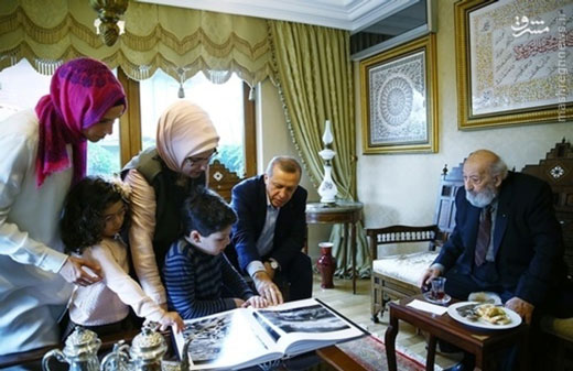 اردوغان و همسرش در ویلای شخصی + تصاویر