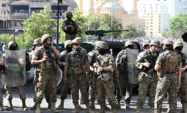 نخستین اعتراض ضد دولتی در لبنان در پی کاهش محدودیتهای کرونایی نخستین اعتراض ضد دولتی در لبنان در پی کاهش محدودیتهای کرونایی