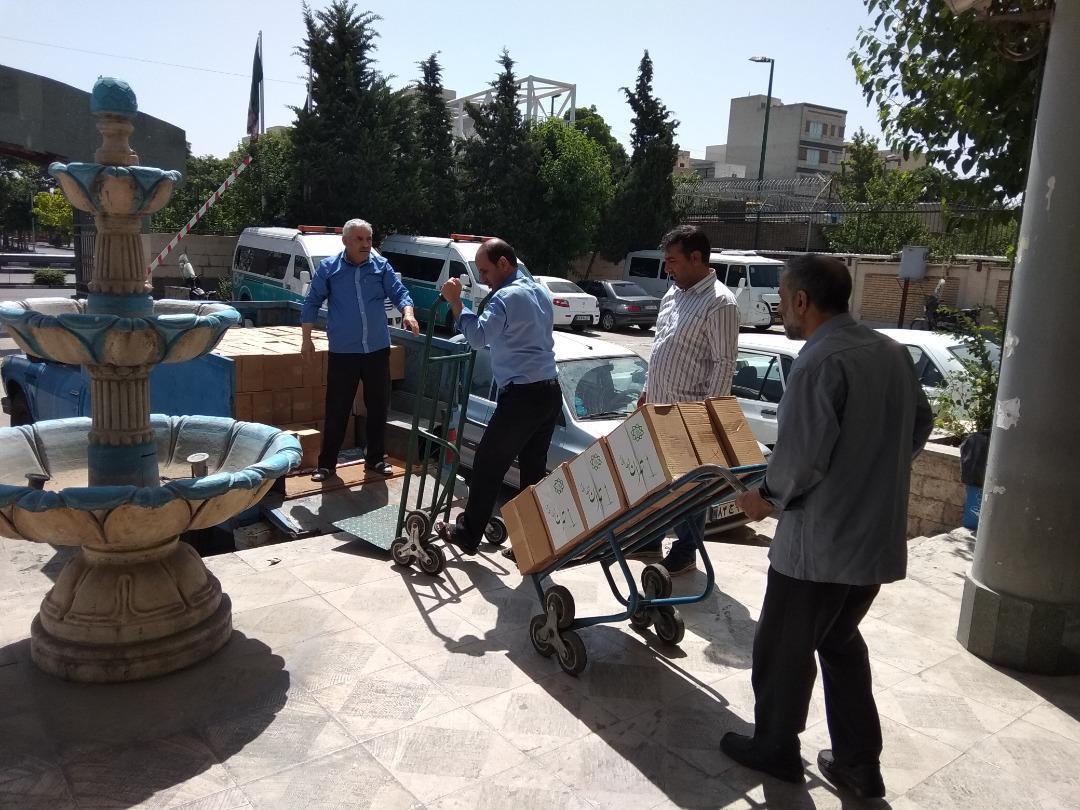 ادامه کمک های بهداشتی و درمانی شهرداری تهران به ساکنان کوره های آجرپزی ادامه کمک های بهداشتی و درمانی شهرداری تهران به ساکنان کوره های آجرپزی