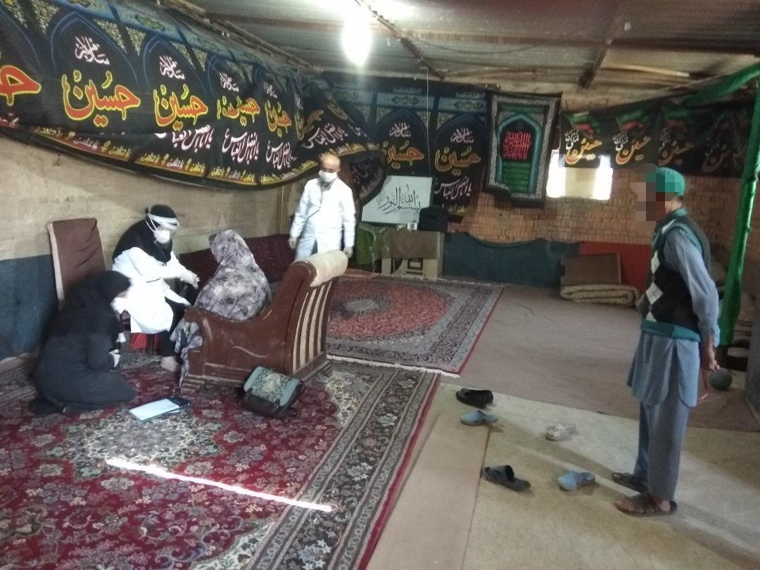 ادامه کمک های بهداشتی و درمانی شهرداری تهران به ساکنان کوره های آجرپزی ادامه کمک های بهداشتی و درمانی شهرداری تهران به ساکنان کوره های آجرپزی