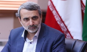اتونشر/نماینده اصفهان: هیچ حرکتی از سوی دولت‌های منطقه نباید به تثبیت حضور مخرب آمریکا در منطقه مبدل شود