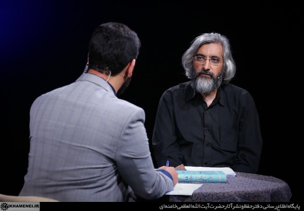 بایدها و نبایدهای تحولخواهی و عدالت طلبی در نگاه مدیر دفتر مطالعات جبههی فرهنگی انقلاب اسلامی بایدها و نبایدهای تحولخواهی و عدالت طلبی در نگاه مدیر دفتر مطالعات جبههی فرهنگی انقلاب اسلامی