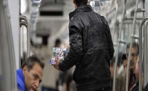 کوچ اجباری دستفروشان از مترو + عکس کوچ اجباری دستفروشان از مترو + عکس