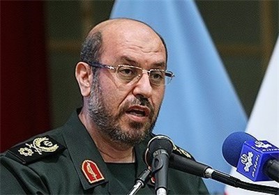 استکبار به دنبال منزوی کردن نظام جمهوری اسلامی است