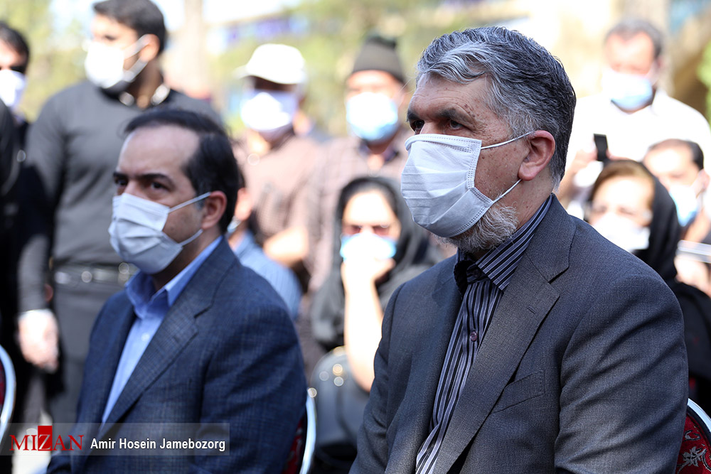 مراسم تشییع پیکر «محمدعلی کشاورز» برگزار شد/امین تارخ: پیام کشاورز به زندگی انسانیت بود