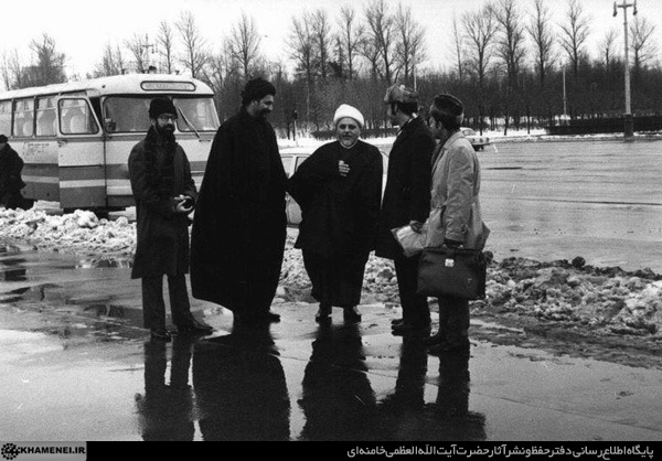 روایت رهبر انقلاب از مجاهدی که در همه جا یک خط را تعقیب می‌کرد