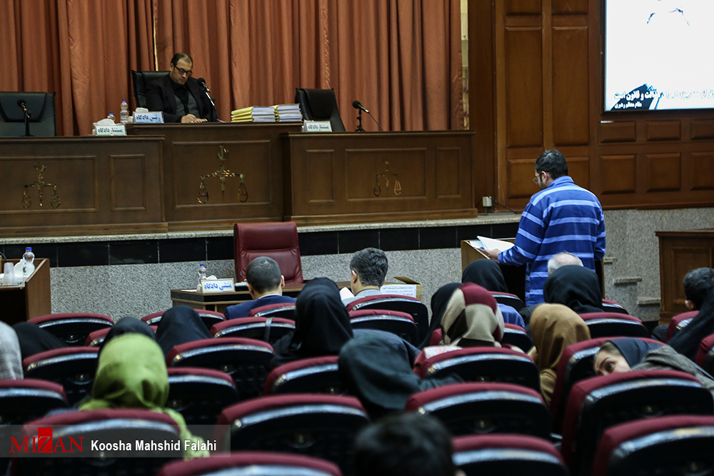 مرور اقدامات دستگاه قضا در برخورد با مفاسد اقتصادی در دوره تحول/ احکام قطعی ۳۷۱ مفسد اقتصادی در سال گذشته صادر شد مرور اقدامات دستگاه قضا در برخورد با مفاسد اقتصادی در دوره تحول/ احکام قطعی ۳۷۱ مفسد اقتصادی در سال گذشته صادر شد